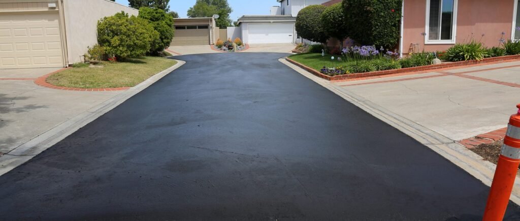 Residential Asphalt Sealcoating Services